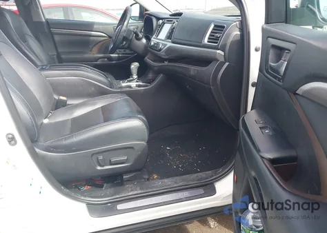 2019 Toyota Highlander Limited z USA, uszkodzony, nr VIN 5TDDZRFH3KS970241